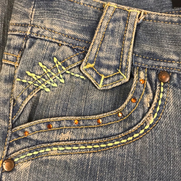 Egoist Luxury Jeans factory destroyed 28 - Picture 6 of 8